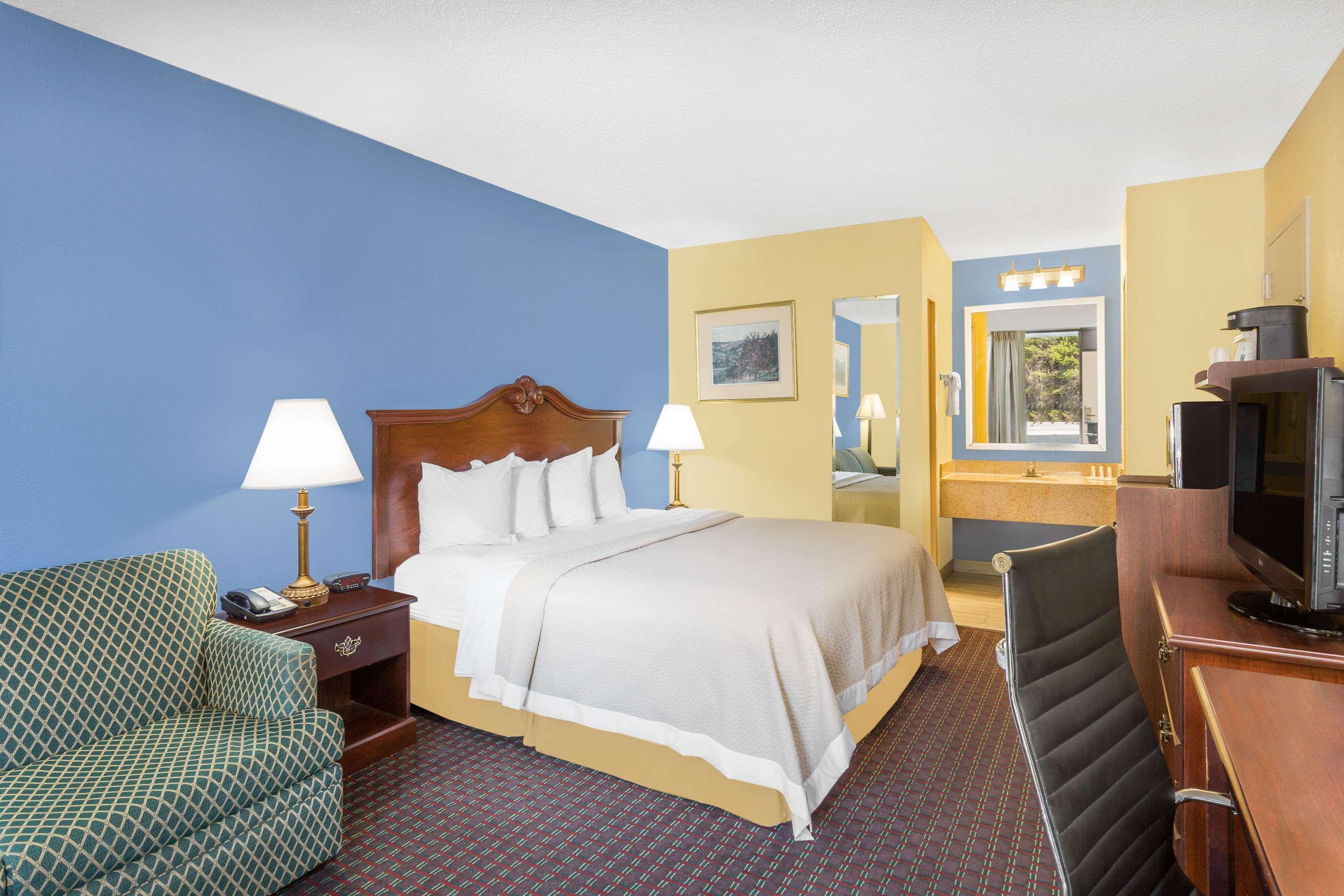 Days Inn By Wyndham Mocksville Ngoại thất bức ảnh