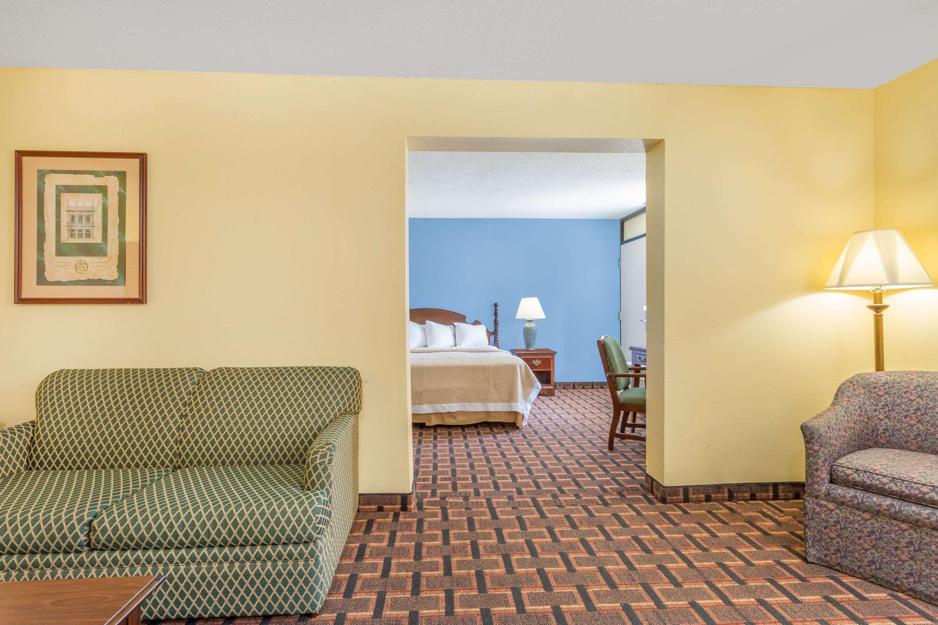 Days Inn By Wyndham Mocksville Ngoại thất bức ảnh